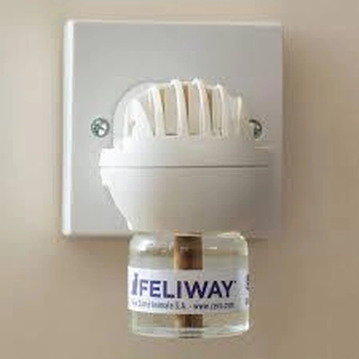 Feliway Classic - Startset - 1 Verdamper + 1 Vulling 48ml - Anti-stress Voor Kat - Afbeelding 5